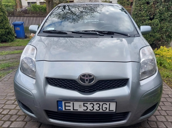 Toyota Yaris cena 18600 przebieg: 114000, rok produkcji 2009 z Łódź małe 92